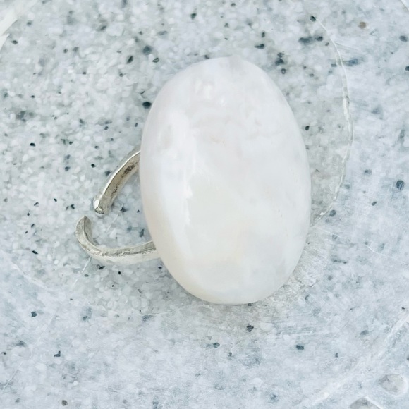White Lace Agate Large Stone Ring, Handmade by Wandering Bunny LLC - Picture 6 of 11